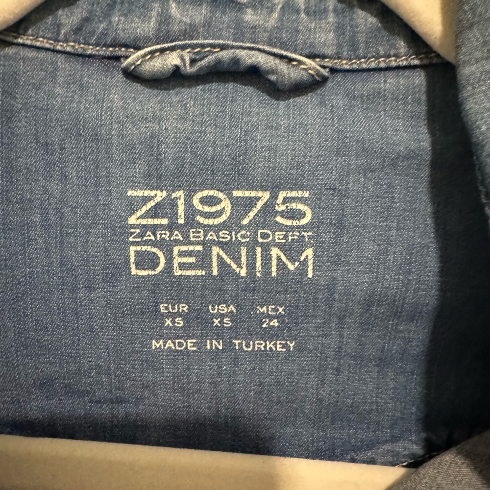 Zara Z1975 Denim Blue Snap Closure Button-Up Shirt - Picture 3 of 7